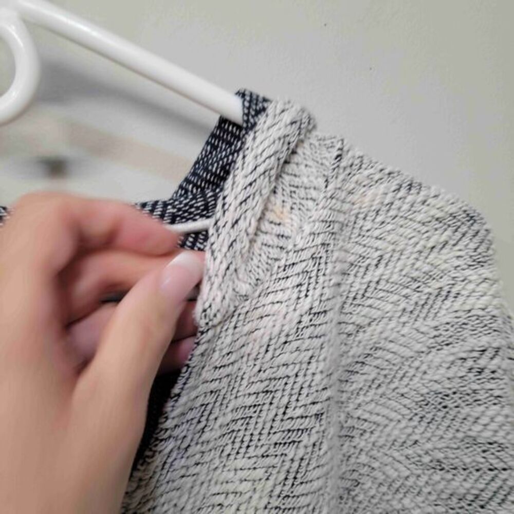 Calypso St. Barth Hoodie Poncho Sweater OS Beige Herringbone Baja Hippie Boho - Picture 4 of 10